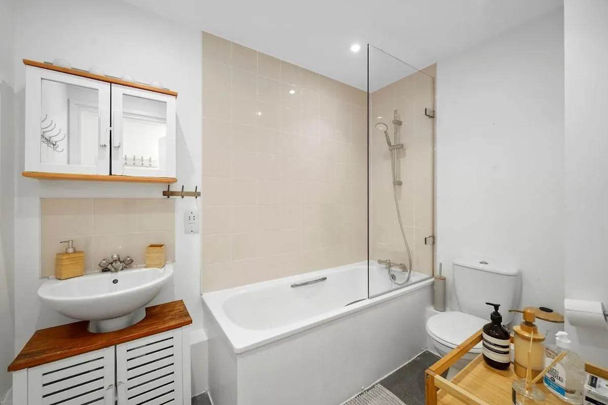 Modern Apt In Canary Wharf Business Hub 伦敦 公寓