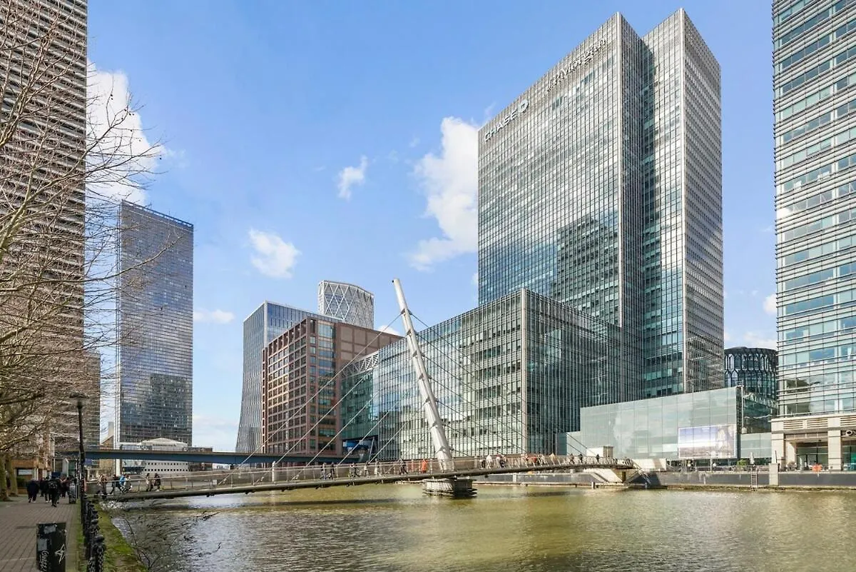 Modern Apt In Canary Wharf Business Hub London