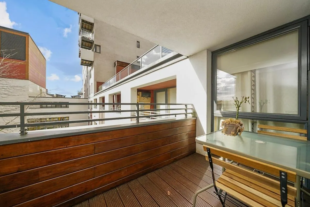 Modern Apt In Canary Wharf Business Hub London